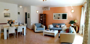 House Manola
